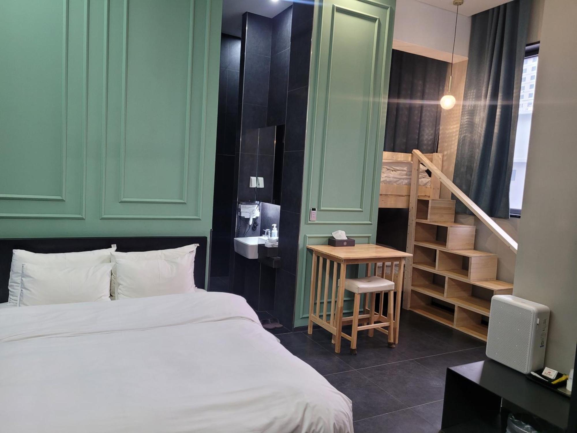 Starhills Hotel Seoel Buitenkant foto